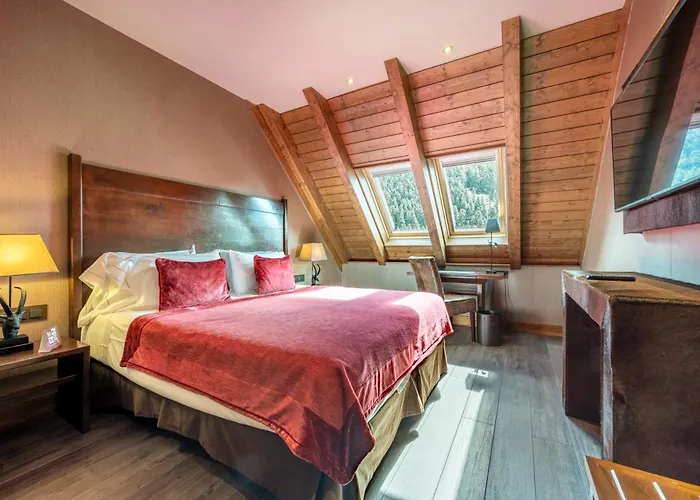 Hotel Val De Neu G.L.